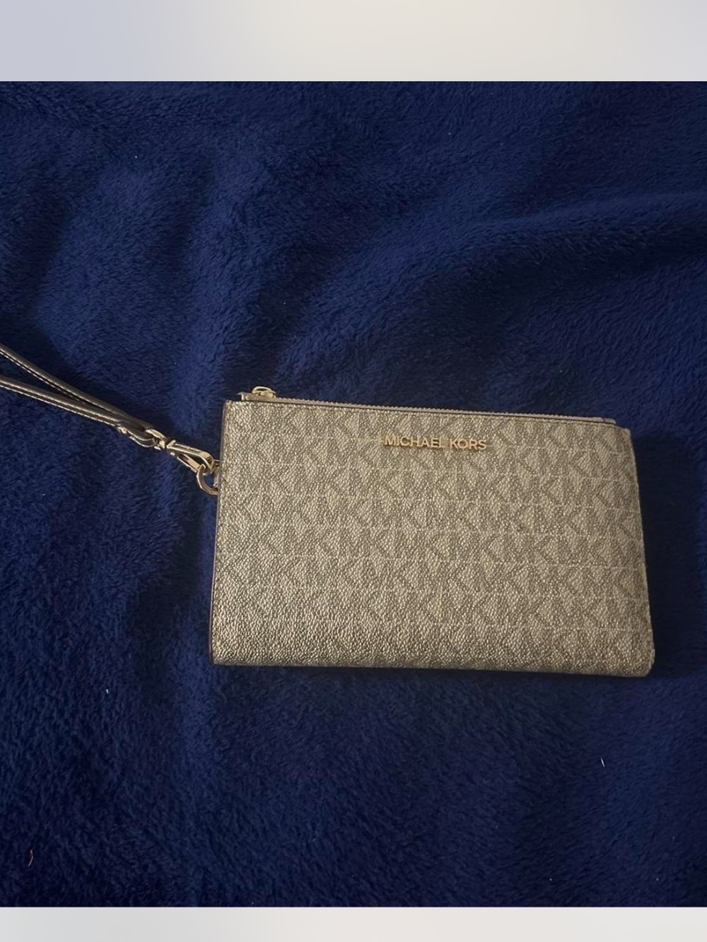Michael Kors Logo Wristlet Wallet